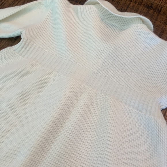 VINTAGE 1960’s baby vest KNIT-to-FIT - Picture 4 of 4